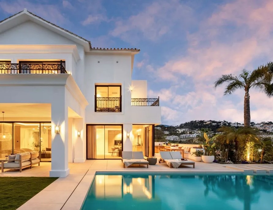 Selected Villas & Private Projects