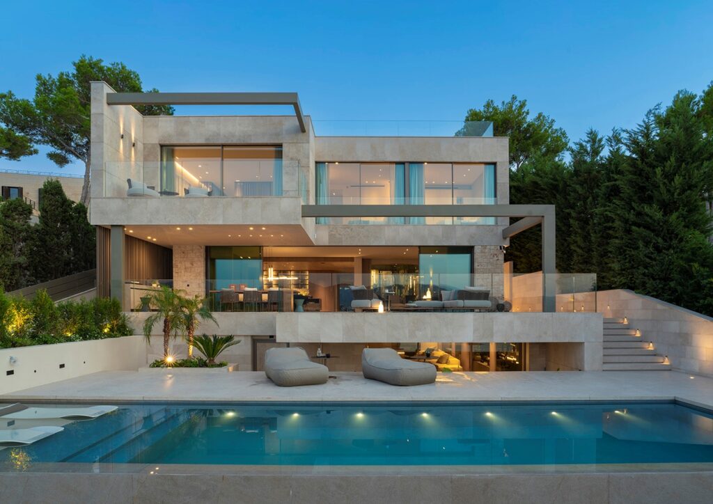 Selected Villas & Private Projects